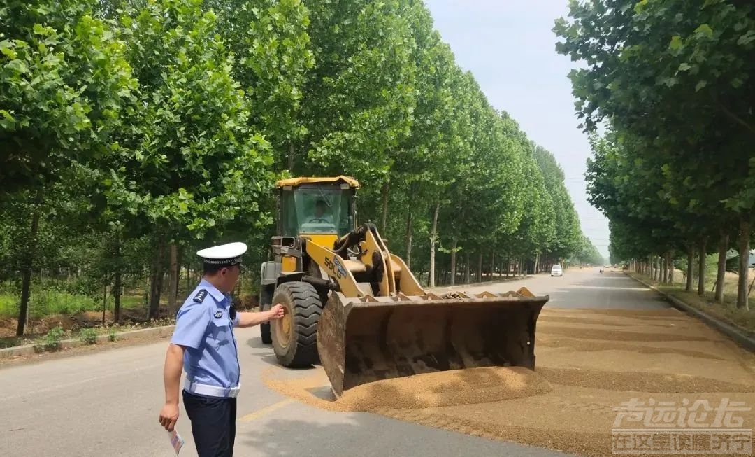 夏收农忙，切勿占道打场晒粮-1.jpeg