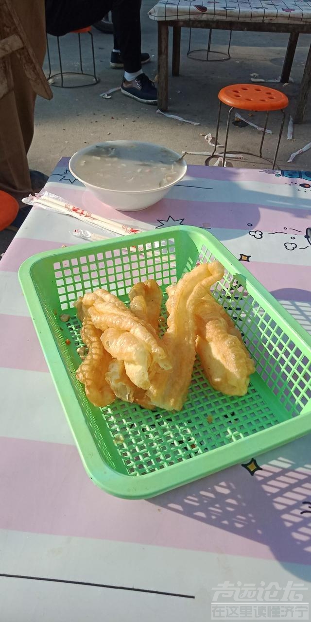 2023年6月8日，济宁市西外环西正桥的油条和辣汤都还是一块钱一碗-7.jpg