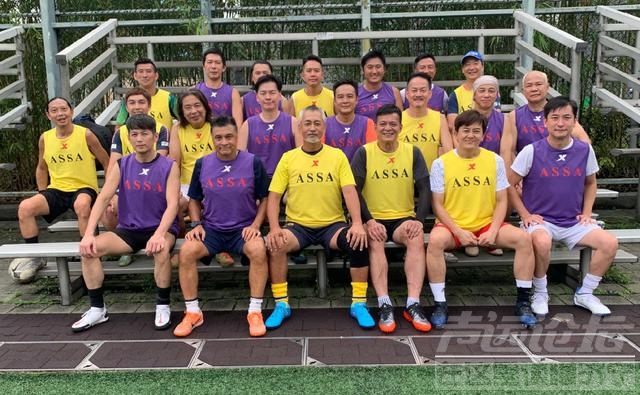 香港明星足球队备战贵州“村超”！全员穿国产服集训，个个精神好-12.jpg