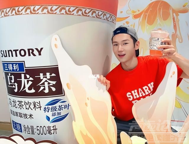 日本饮料巨头年赚1046亿，击败统一、农夫山泉,还被误以为是国货-7.jpg