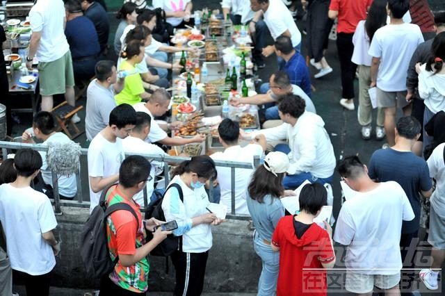 文旅局回应“淄博凉了”：市中心客流依然较多，正积极出台政策助力淄博-4.jpg