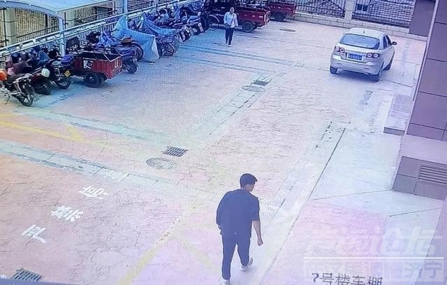 突发重大刑事案件，嫌犯在逃！悬赏1万元缉凶！-3.jpg