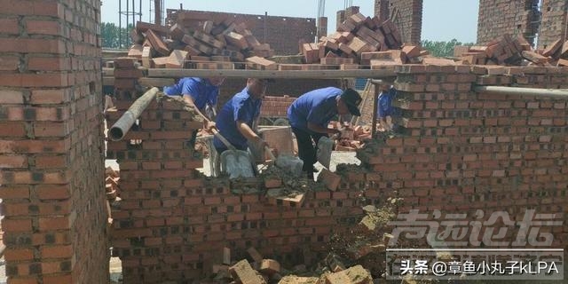 不能翻建，加盖、遮顶也不行？政策加严，“违就拆”不是说说而已-1.jpg