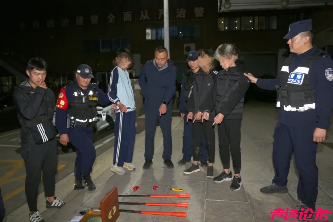 济宁一地警方，10小时速破砸车玻璃系列盗窃案-1.jpg