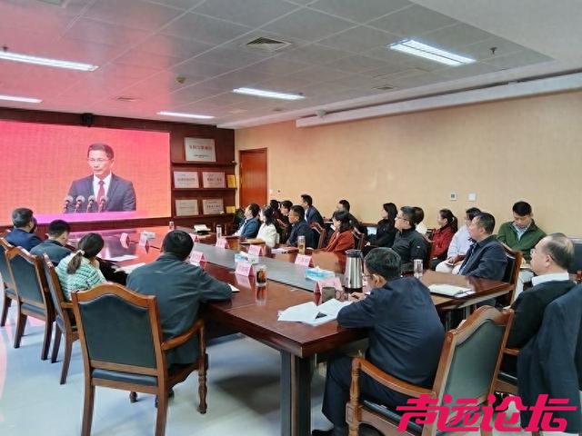 济宁各级各部门收听收看全市绿色低碳高质量发展大会-1.jpg