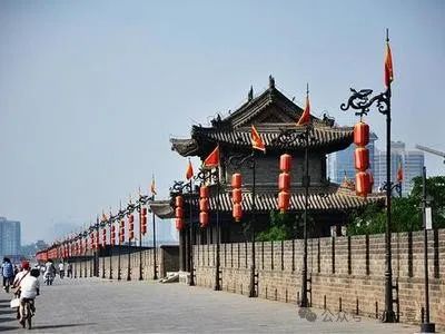 济宁坐拥28处国宝级IP却沦为“文化乞丐”！梁祝墓早千年为何不如徐州火？-1.jpg