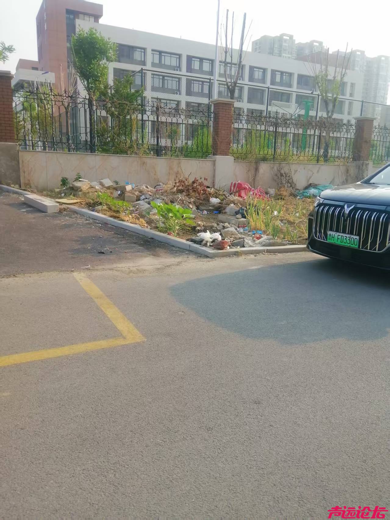 济宁市实验中学任祥校区周边环境卫生问题-2.jpg