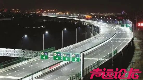 济宁崇德大道兴隆闸口：通车“倒计时”-2.jpg