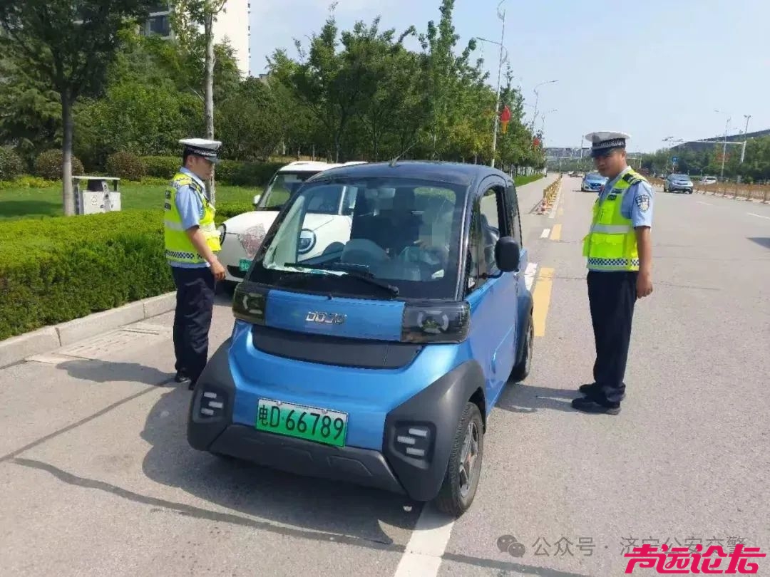 开展“三小车辆”专项整治 规范道路通行秩序-12.jpg