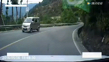 开展“三小车辆”专项整治 规范道路通行秩序-19.jpg