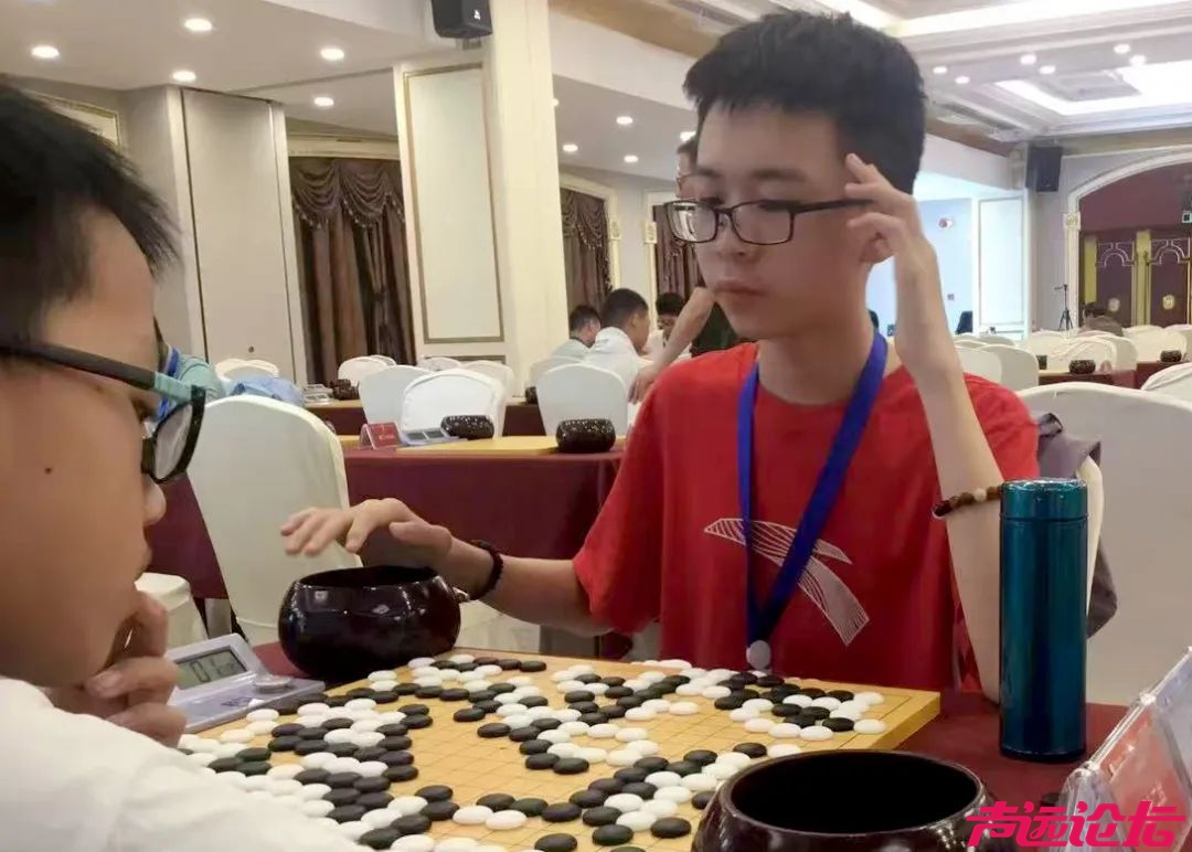 历史首位！14 岁少年韩金石成为济宁市首位男子职业围棋棋手-1.jpg