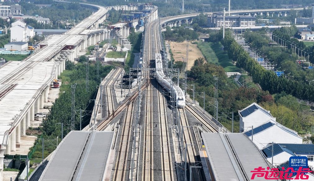 全国铁路暑运发送旅客破8亿人次，同比增长6.4%，日均发送旅客1523万人次！-1.jpg