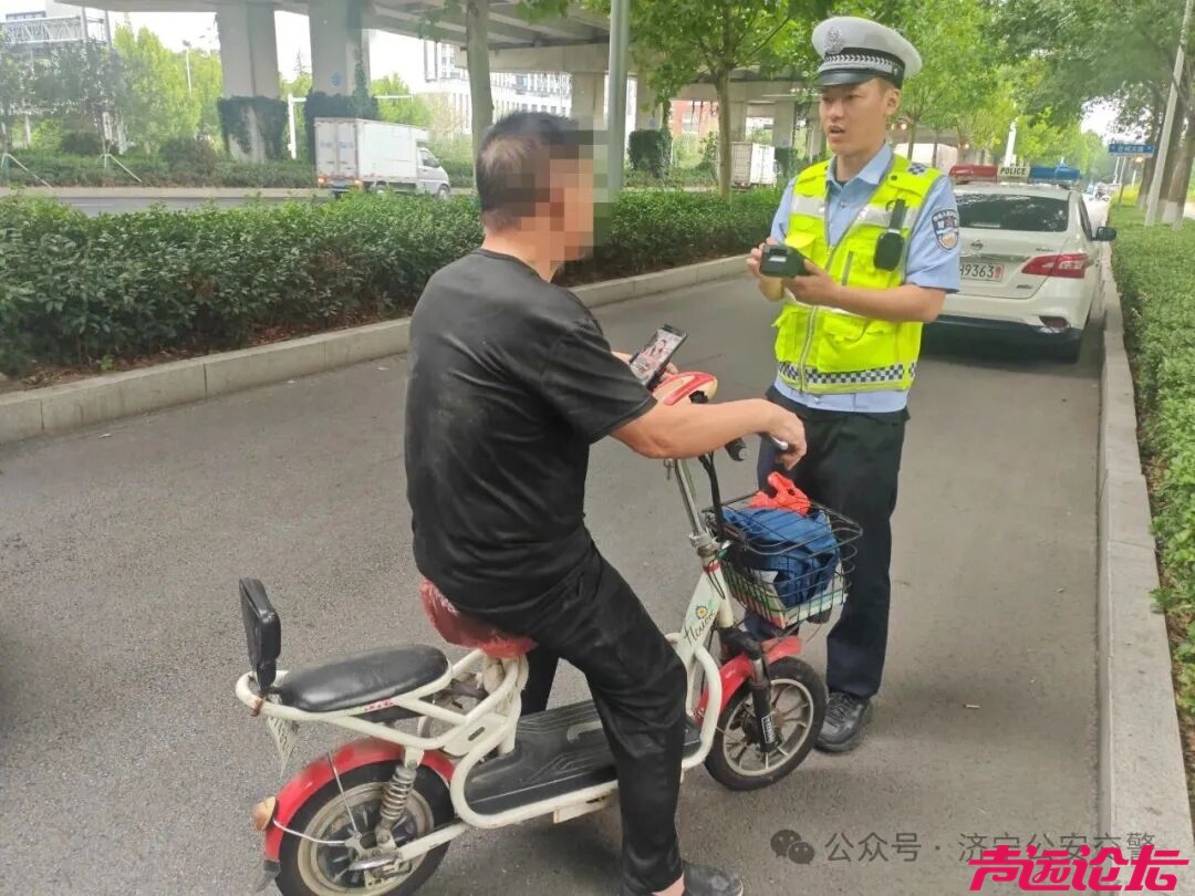 济宁公安交警在全市开展道路交通秩序综合整治专项行动-6.jpg