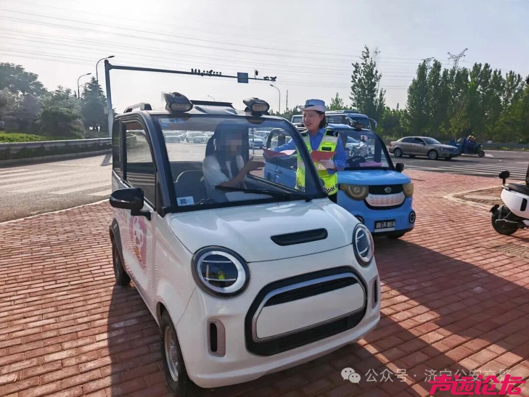 济宁公安交警在全市开展道路交通秩序综合整治专项行动-23.jpg