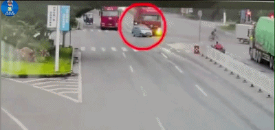 20251003135318front1_0_632061_Fh3WY150Q71MjoDiAKEPaSdIYvvo.gif