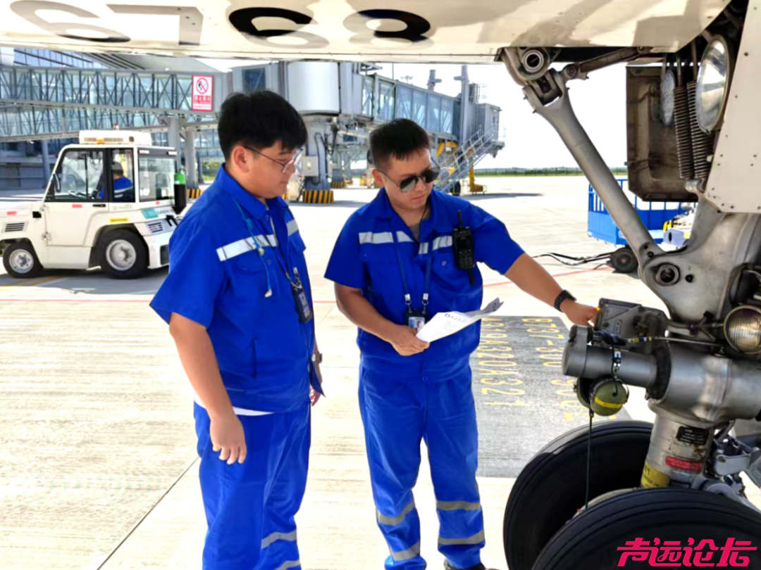 中秋国庆我在岗｜国庆假期启幕 济宁大安机场多维发力护航旅客畅行-2.png