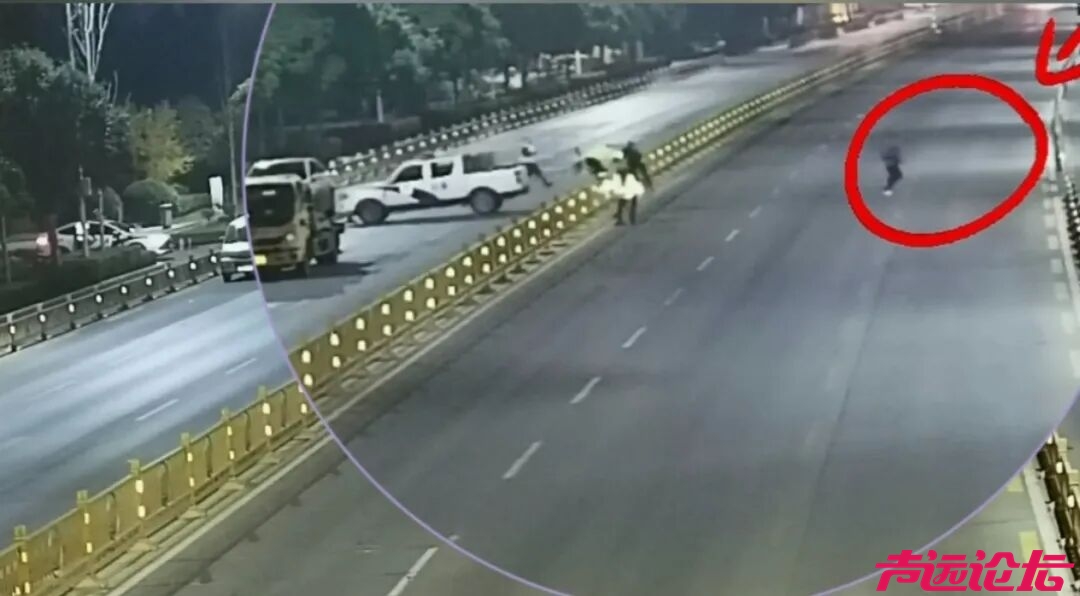 事发火炬路，济宁一男子弃车逃跑！！-4.jpg