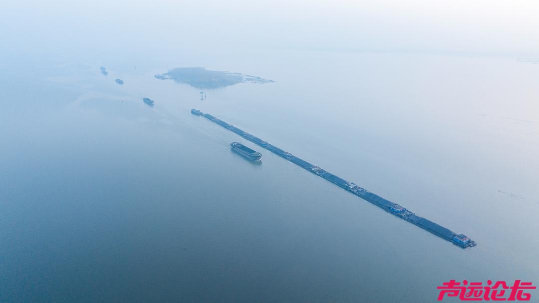 济宁港跻身亿吨大港行列，成为北方内河首个吞吐量过亿吨的港口-6.jpg