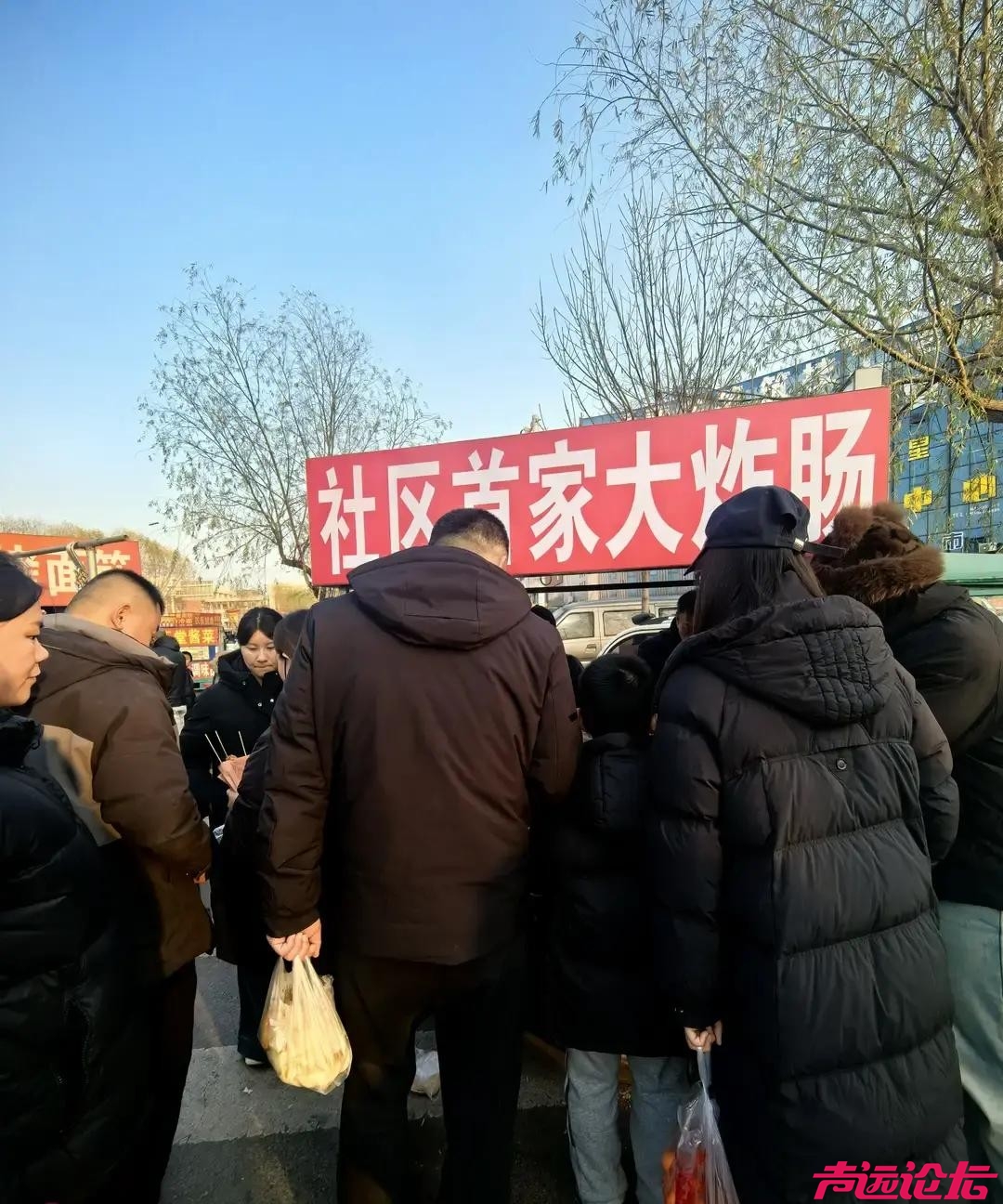 胡营大集最近被济宁人刷爆了，希望车流别压碎土路，别让租金赶走摊主！-2.jpg