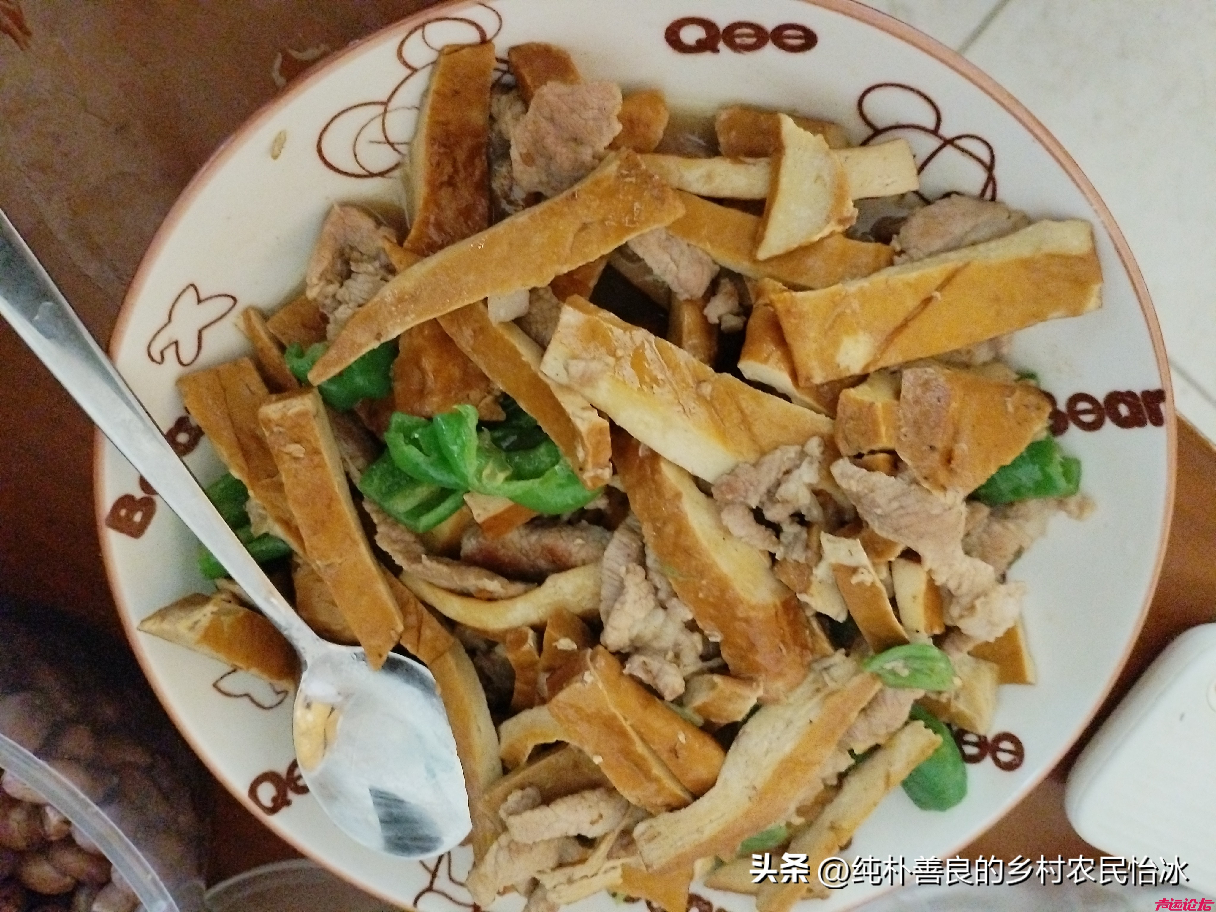 山东济宁兖州东关大街，蔬菜价格，你看这些价格，不贵，可以的！-4.jpg