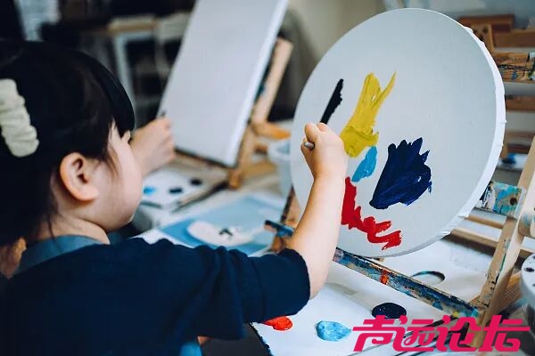 鼓励放宽儿童免票身高年龄限制！两部门发文推进儿童友好建设-1.jpg