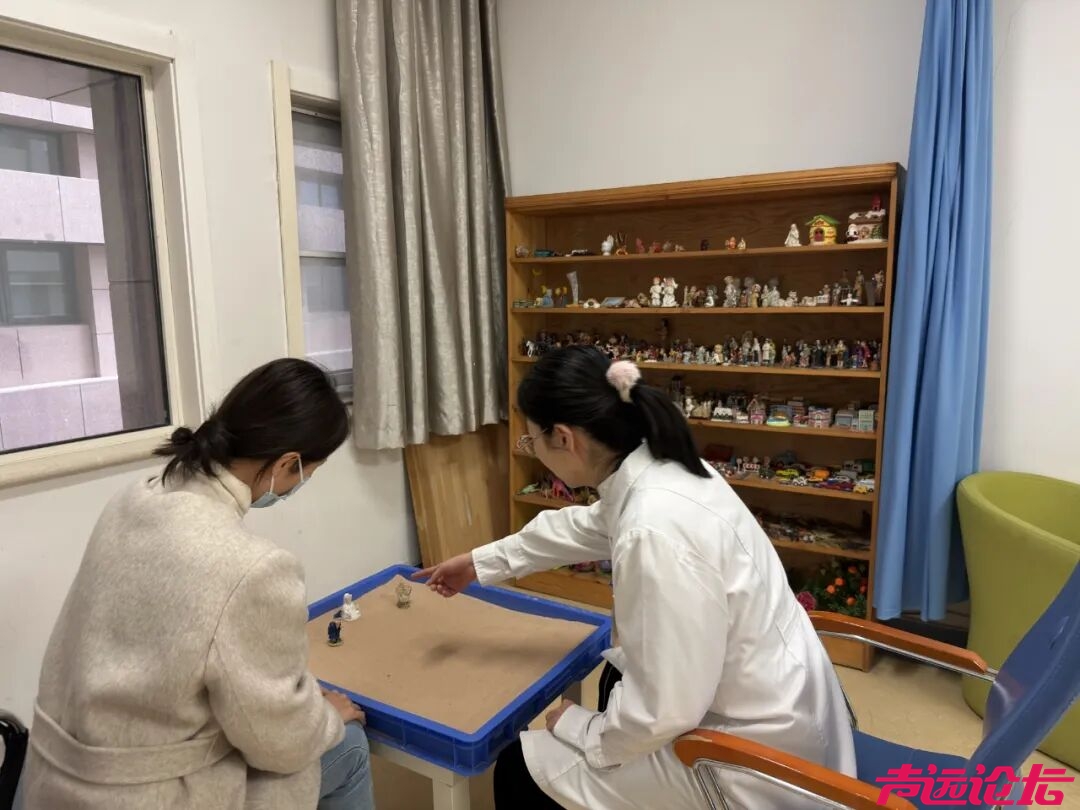 济宁市第一人民医院早孕关爱中心正式揭牌运营-4.jpg