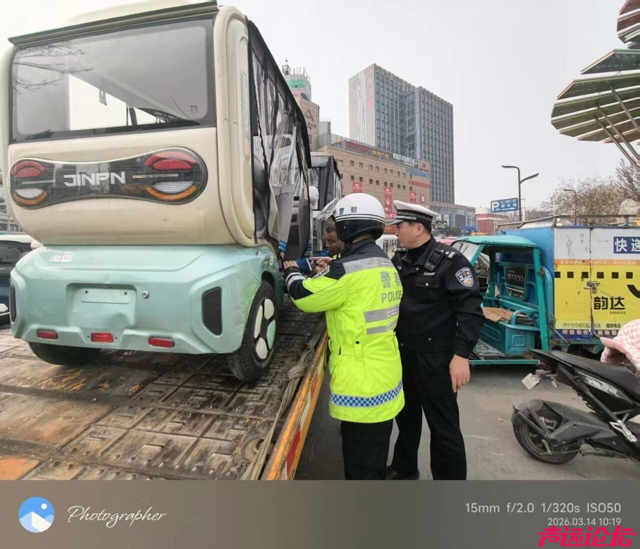 严查！三小车辆闯红灯、逆行、违停，通通不行！-9.jpg