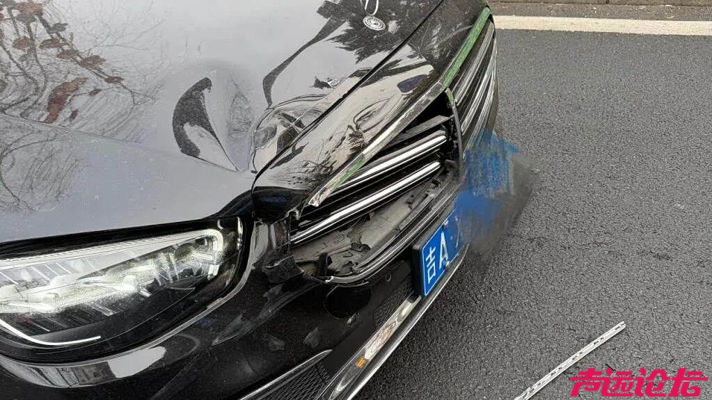 长春男子遭路虎1分钟恶意别停8次后追尾，警方通报：已立为刑事案件-2.jpg