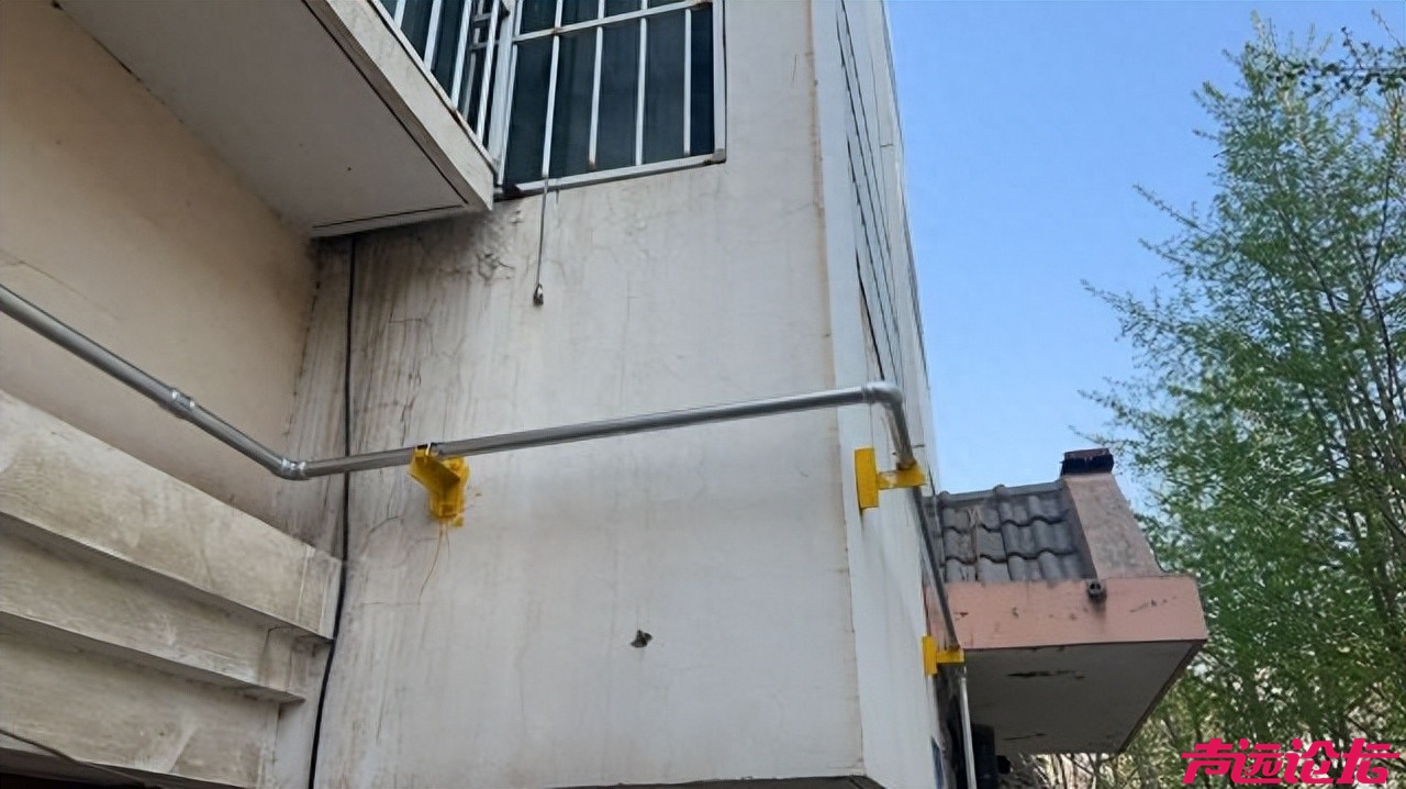 层高仅1.95米的储藏室竟通燃气？济宁华润燃气被曝多项违规操作-1.jpg