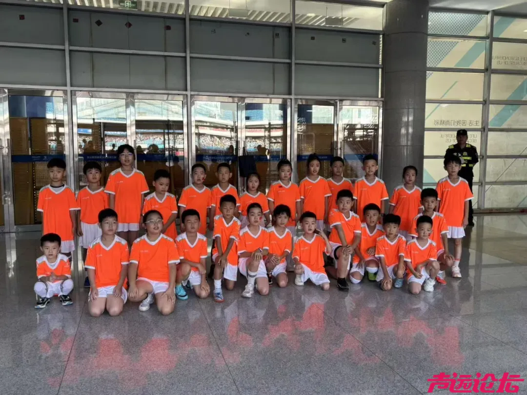 逐梦绿茵，童趣登场｜济宁港航队主场首战球童开始招募！-3.jpg